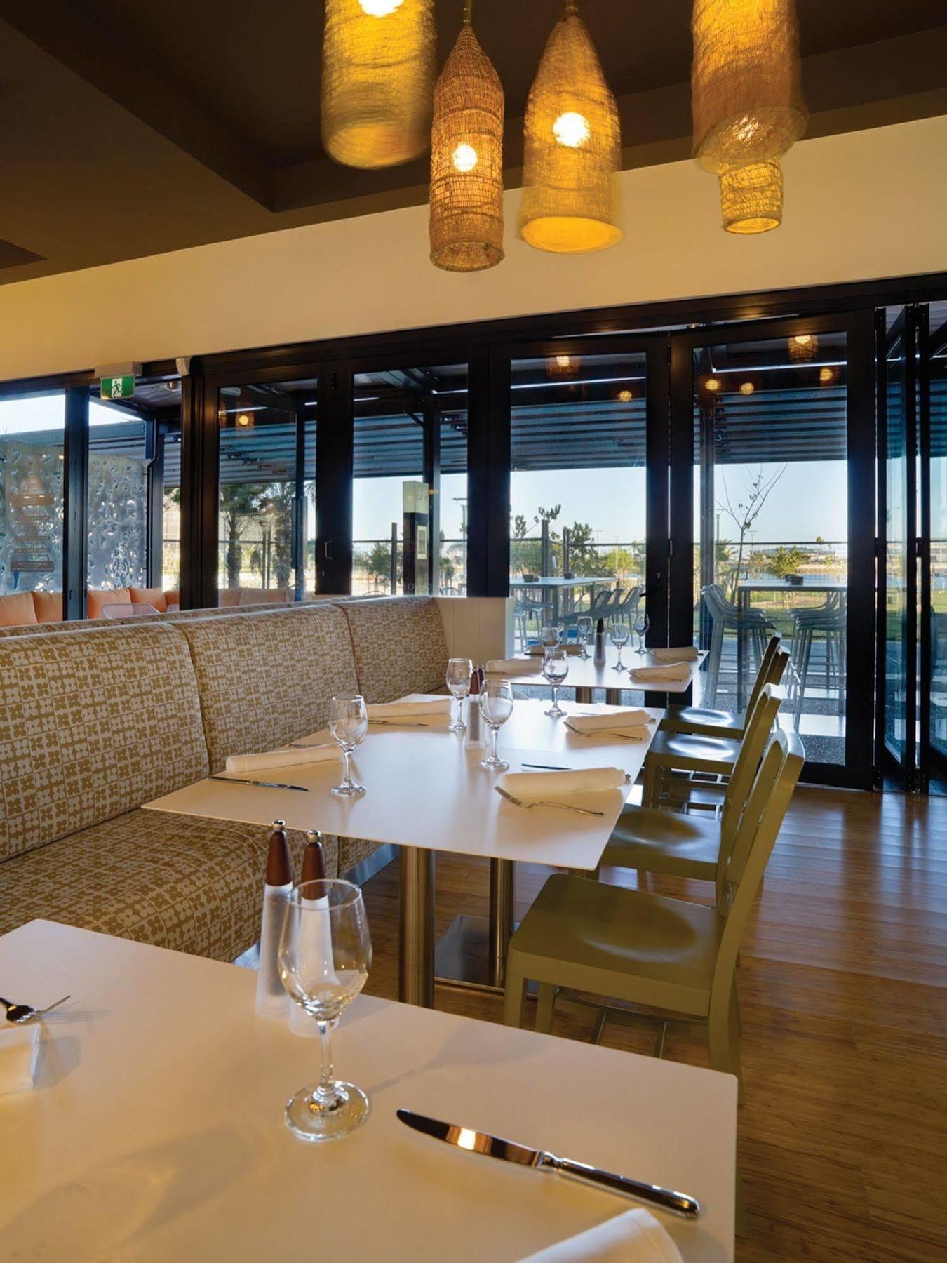 Vibe Hotel Darwin Waterfront Restoran fotoğraf